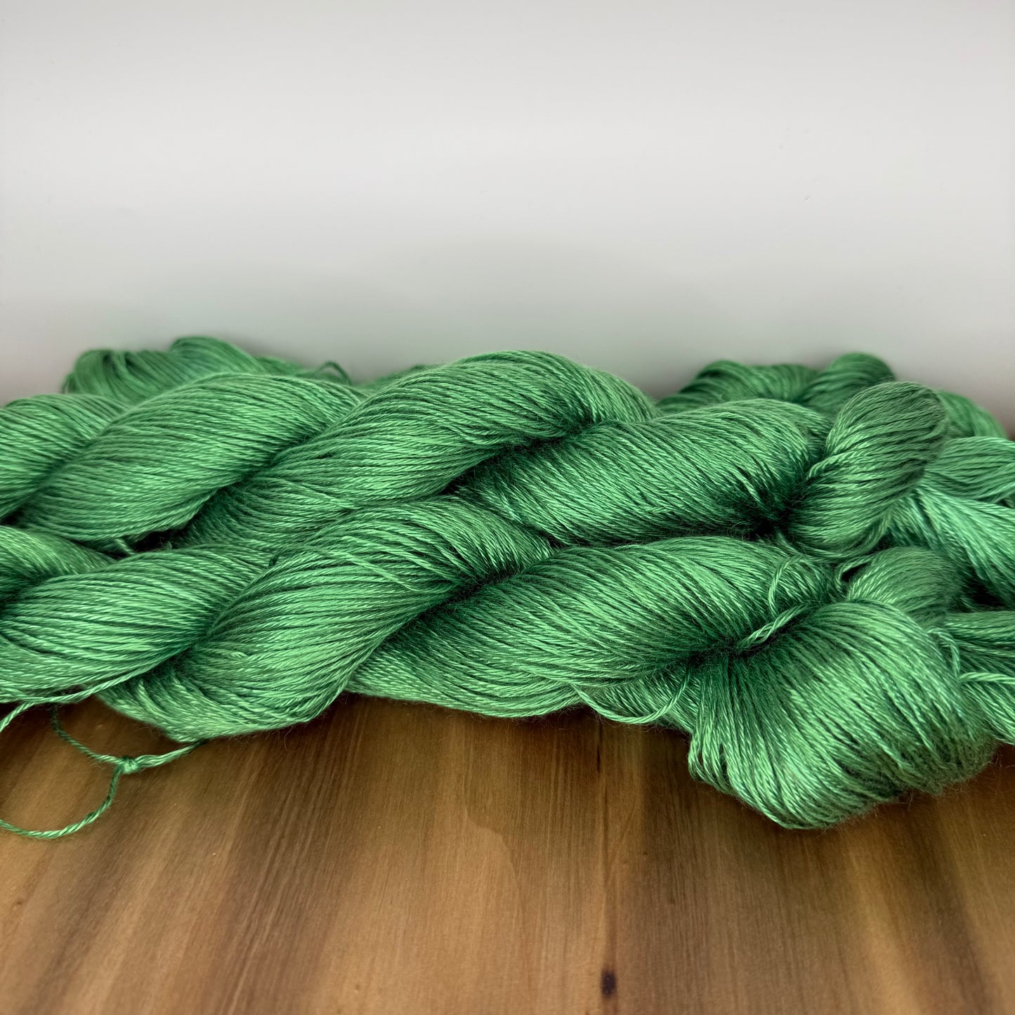 YBR Shiny DK | Tonal